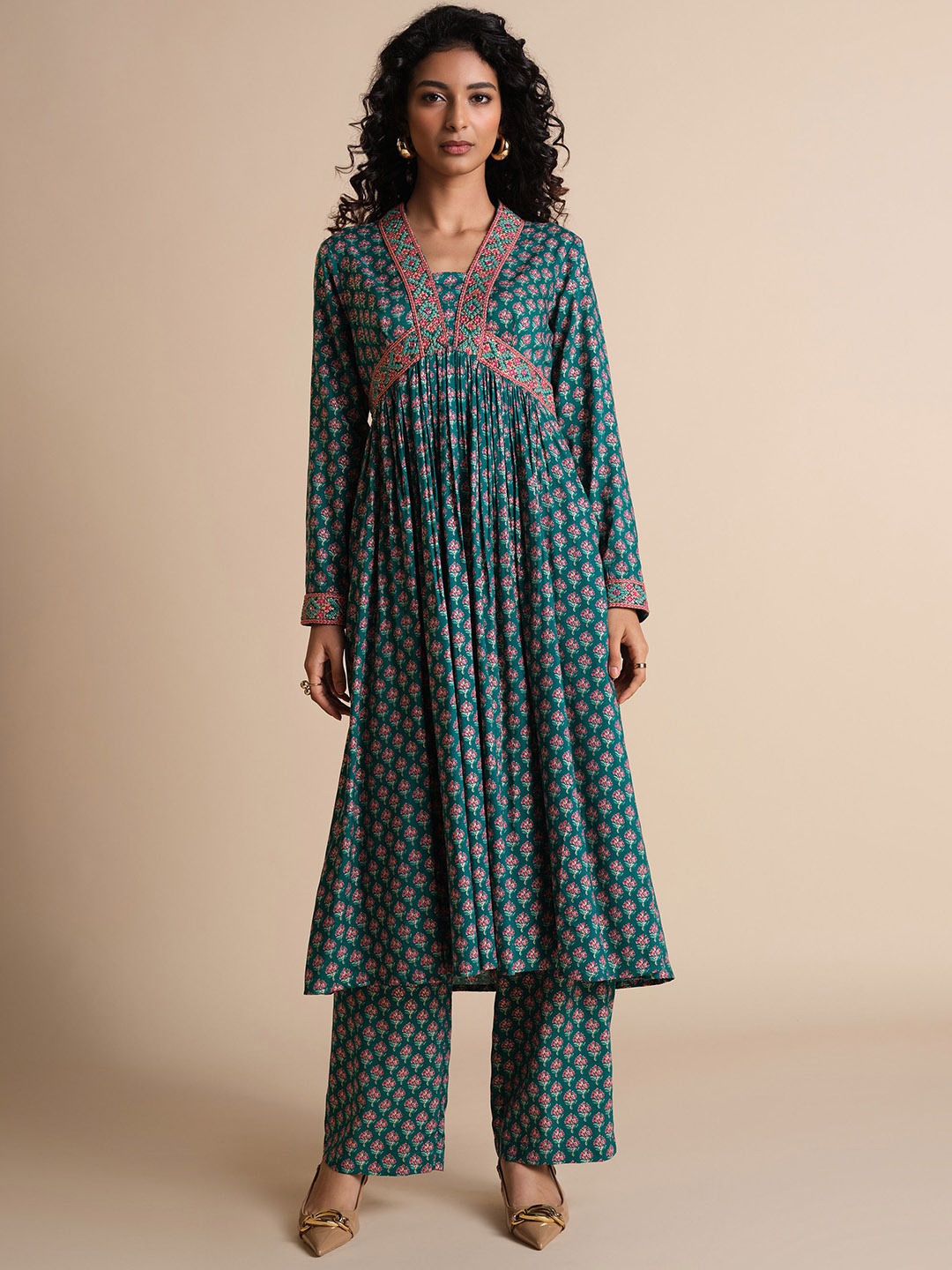 

Global Desi Women Floral Printed Pleated Thread Work Kurta with Trouser, Teal