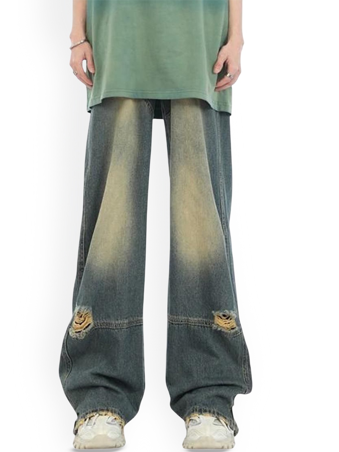 

StyleCast Men Wide Leg Heavy Fade Mid-Rise Jeans, Blue