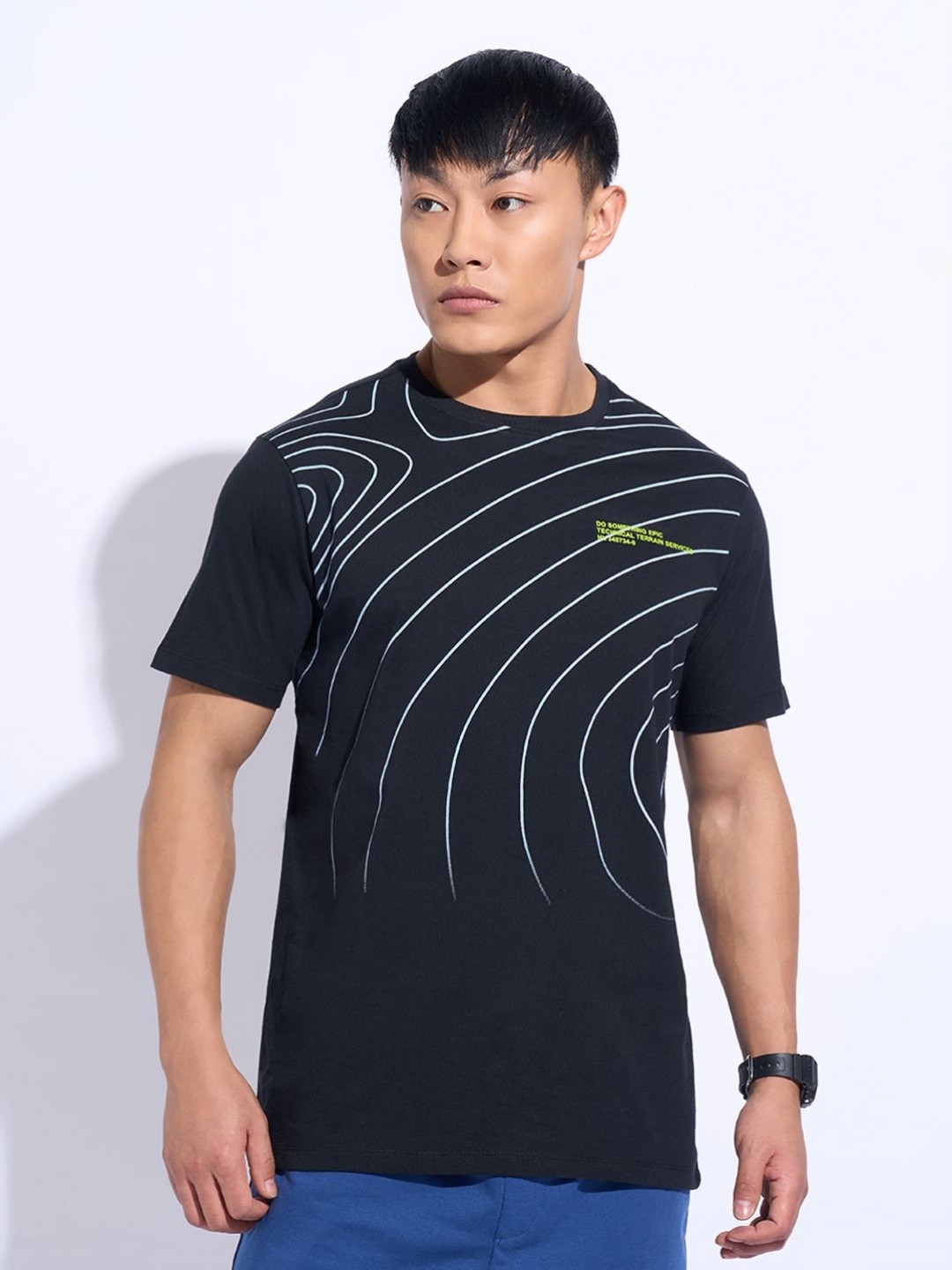 

Ajile by Pantaloons Men Abstract Printed Round Neck Cotton Slim Fit T-shirt, Black