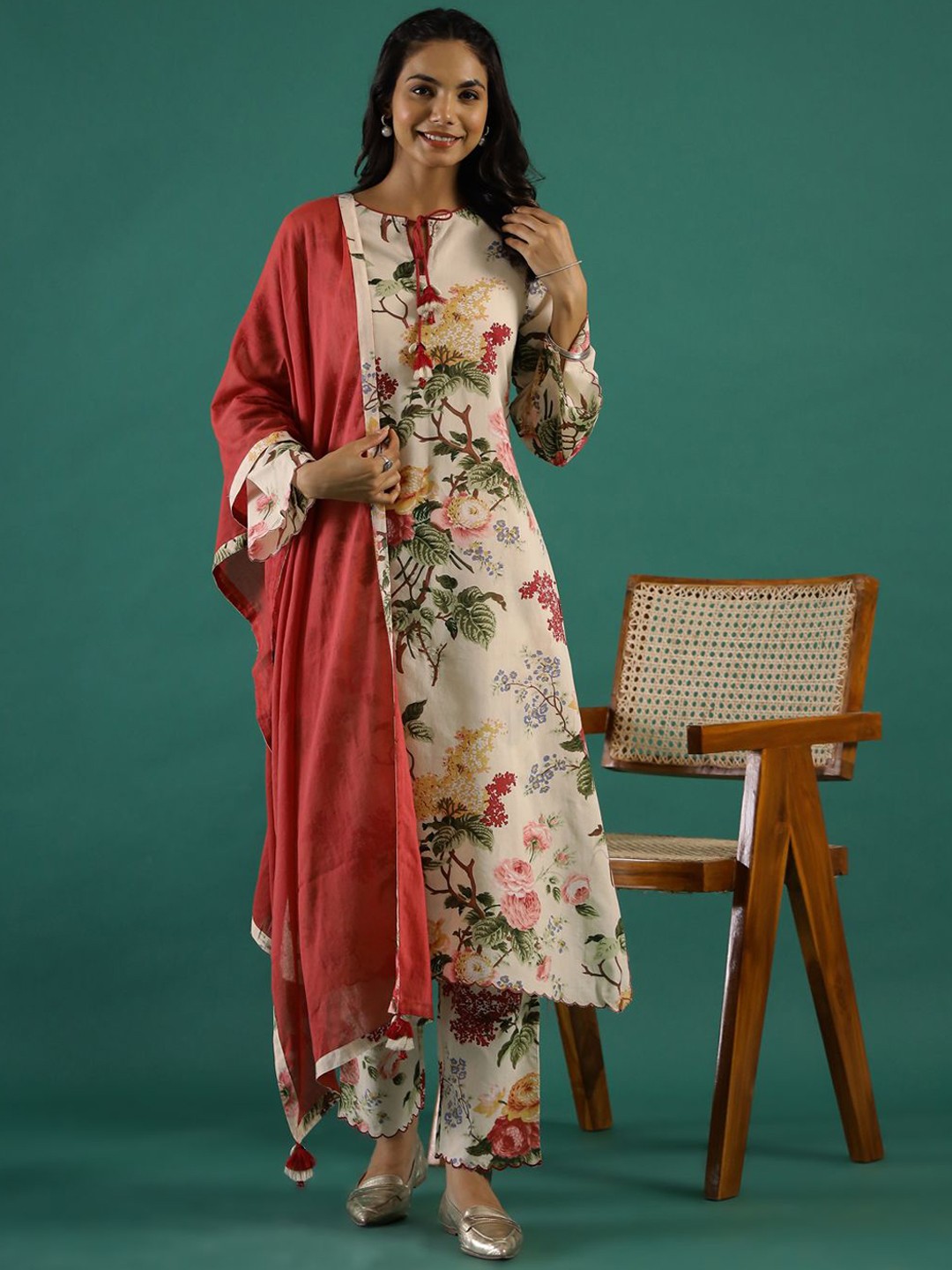 

Sangria Cream Floral Printed Pure Cotton Tie-Up Straight Kurta With Trousers And Dupatta