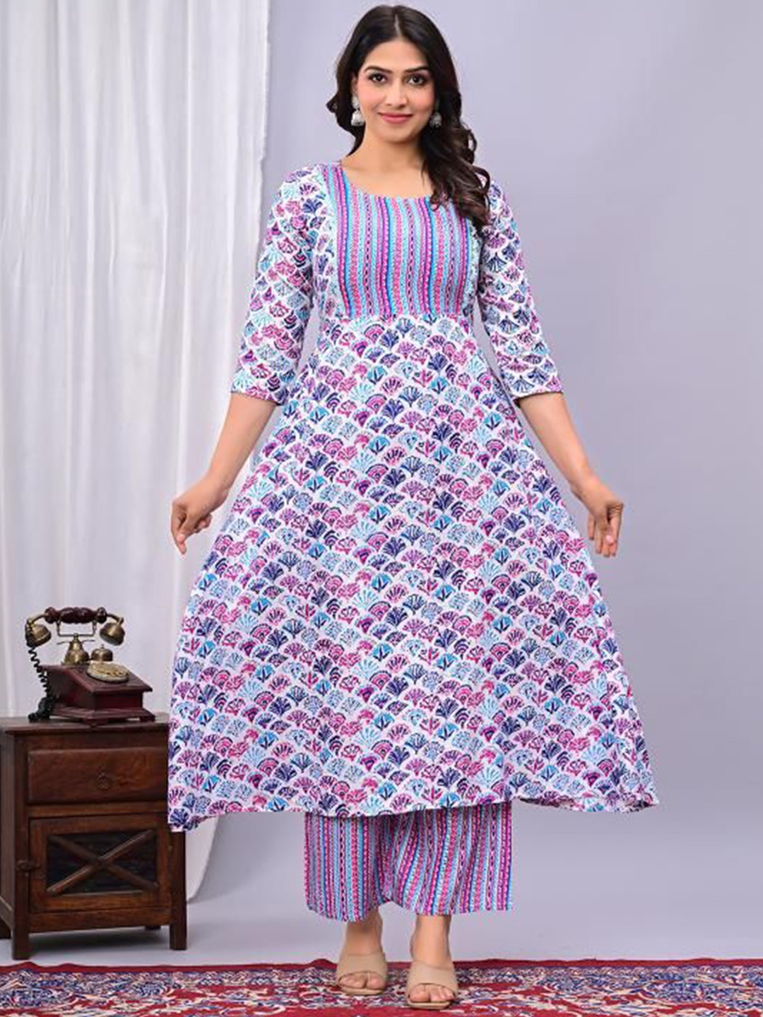 

APARRA Floral Printed Round Neck A-Line Kurta With Palazzo, White