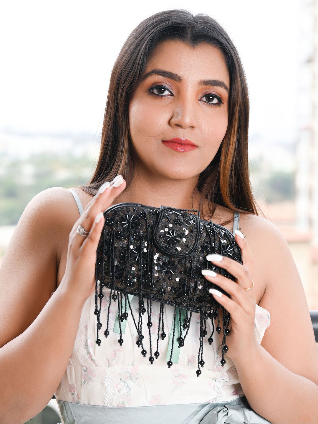 

ODETTE Embellished Sequinned Purse Clutch, Black