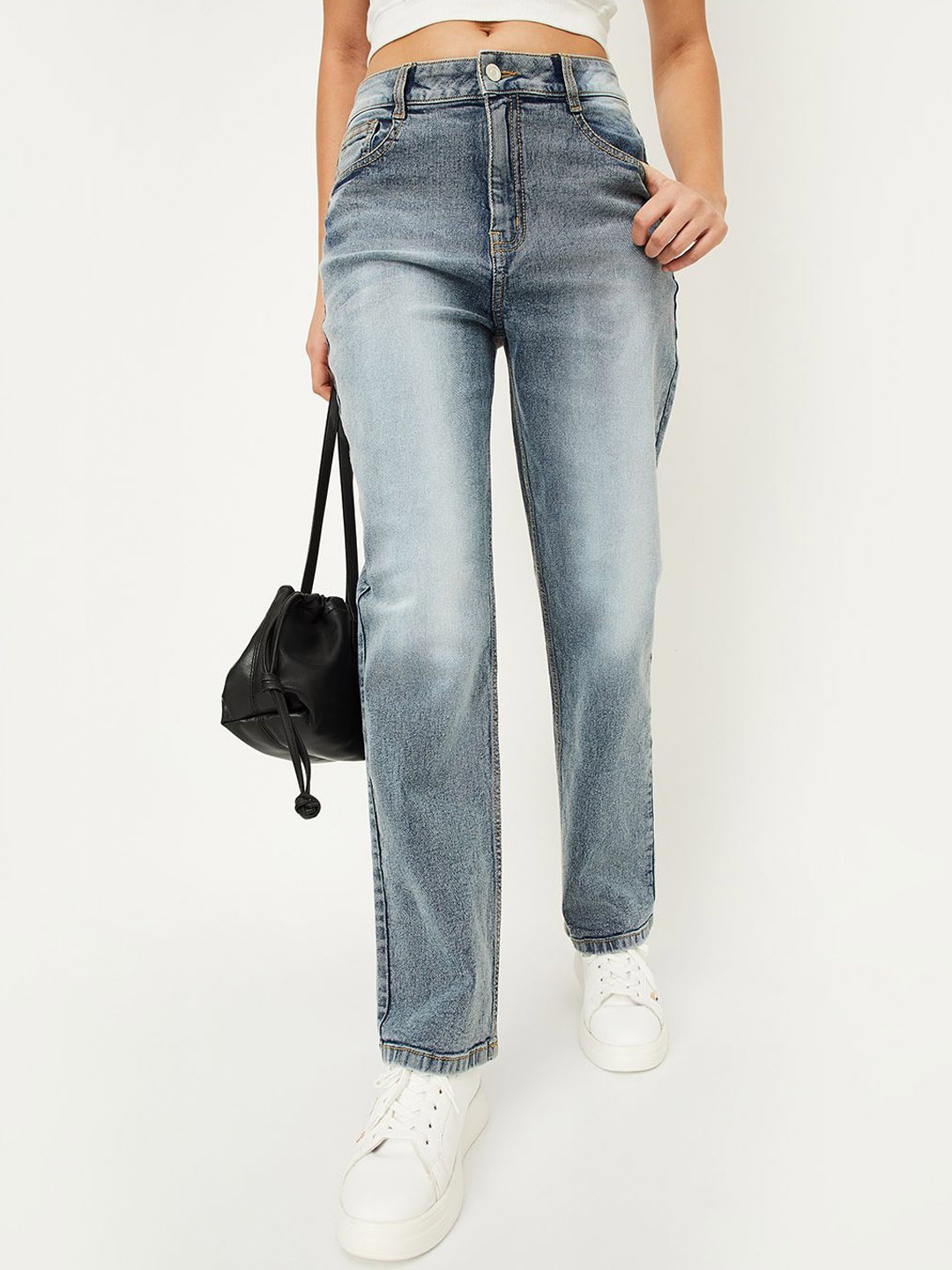 

max Women Cotton Heavy Fade Mid-Rise Jeans, Blue