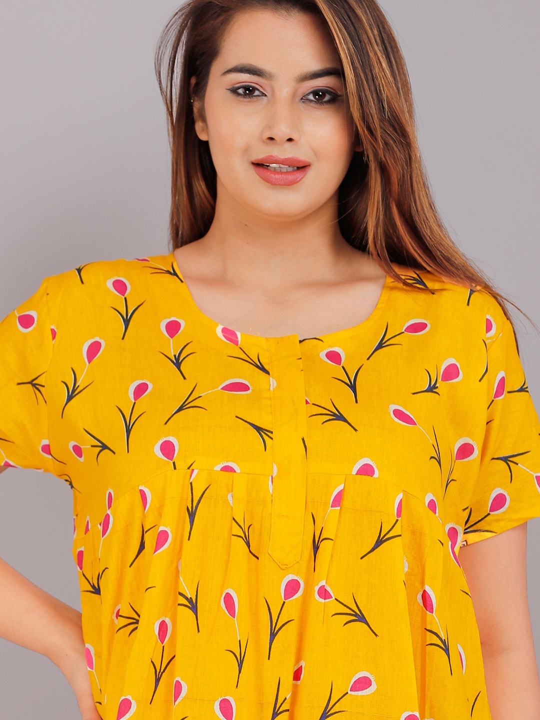 

PR PINK ROYAL Women Printed Pure Cotton Maxi Nightdress, Yellow