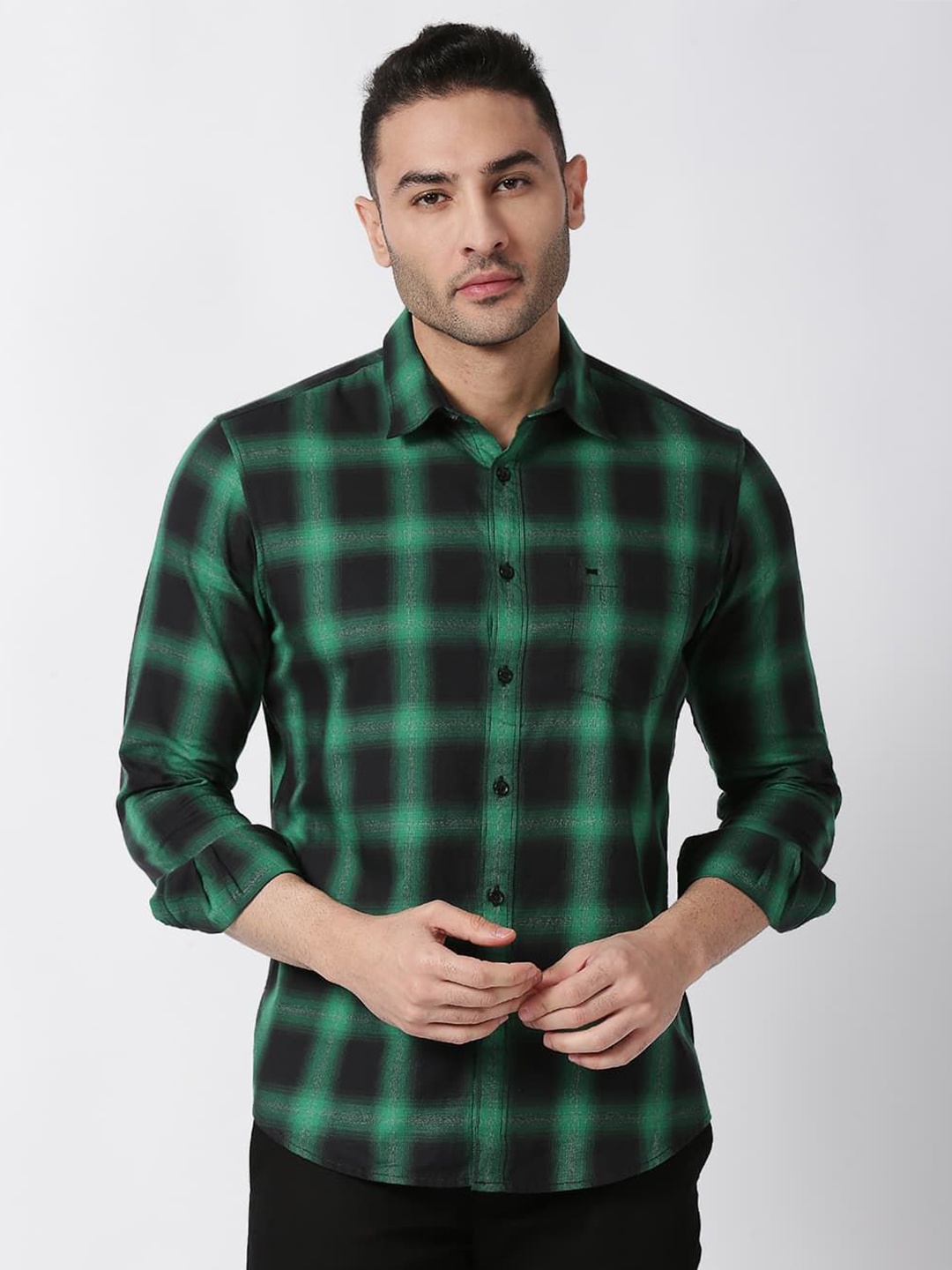 

Basics Men Relaxed Fit Spread Collar Checked Cotton Casual Shirt, Green