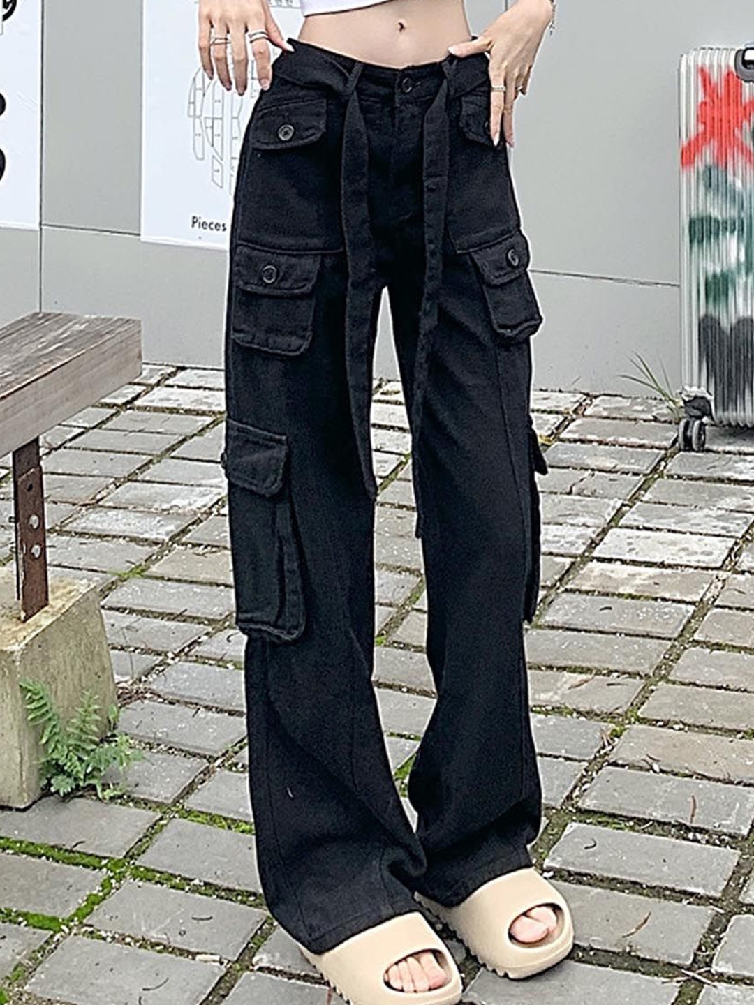 

StyleCast Women Regular Fit Mid-Rise Clean Look Cargo Styles Jeans, Black