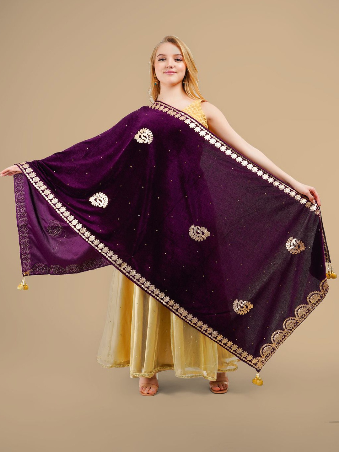

Karthav Fashion Paisley Embroidered Velvet Dupatta With Gotta Patti, Burgundy