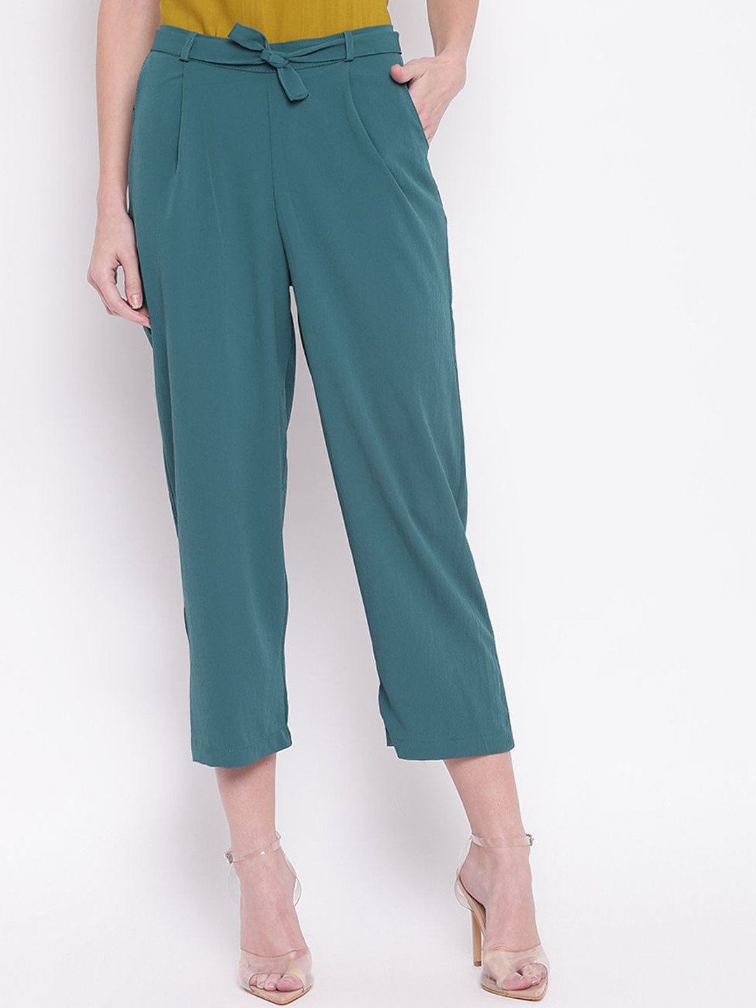 

DressBerry Women Regular Fit Mid-Rise Pleated Trousers, Green