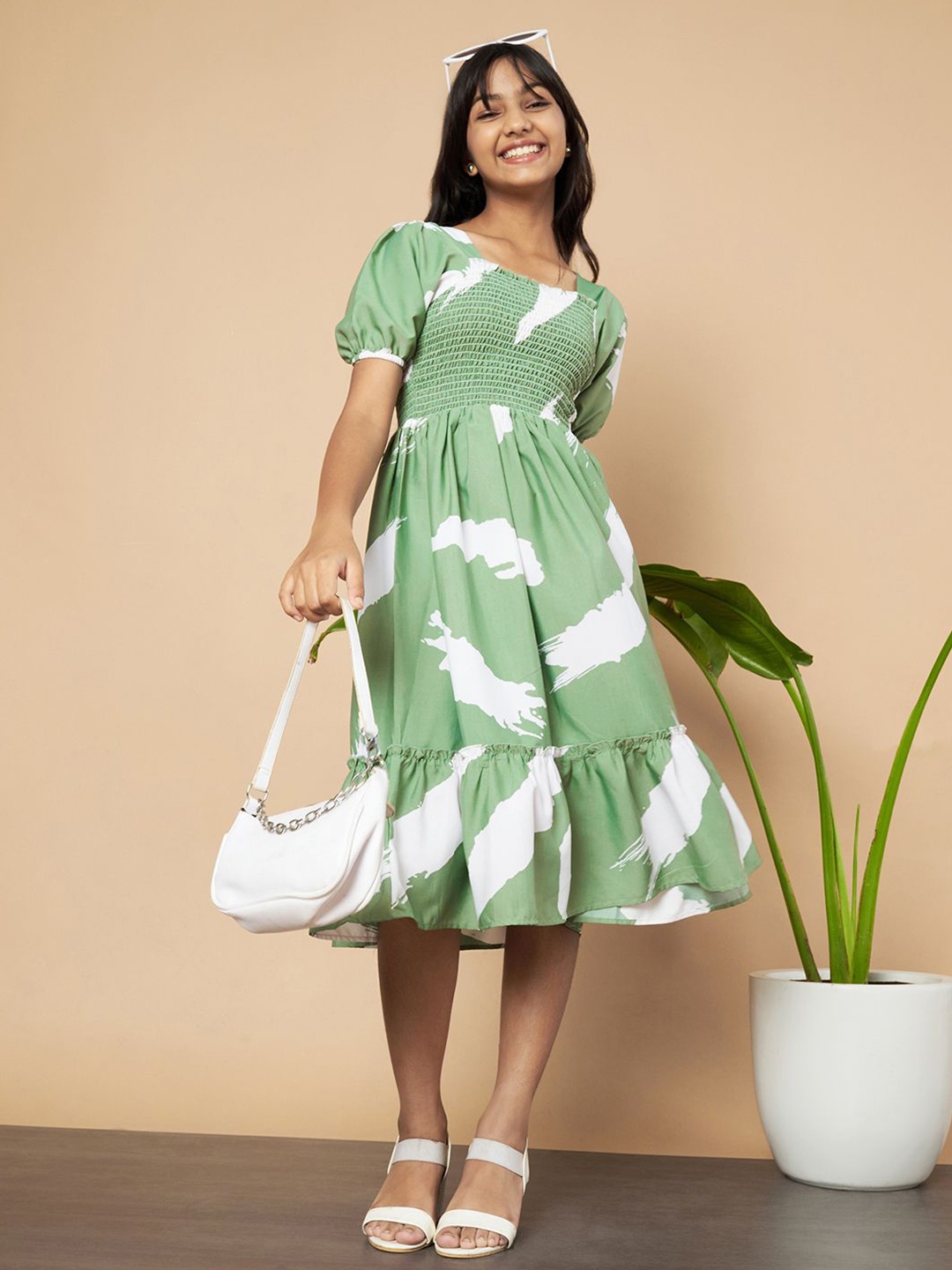 

ZWERLON Print Puff Sleeve A-Line Midi Dress, Green