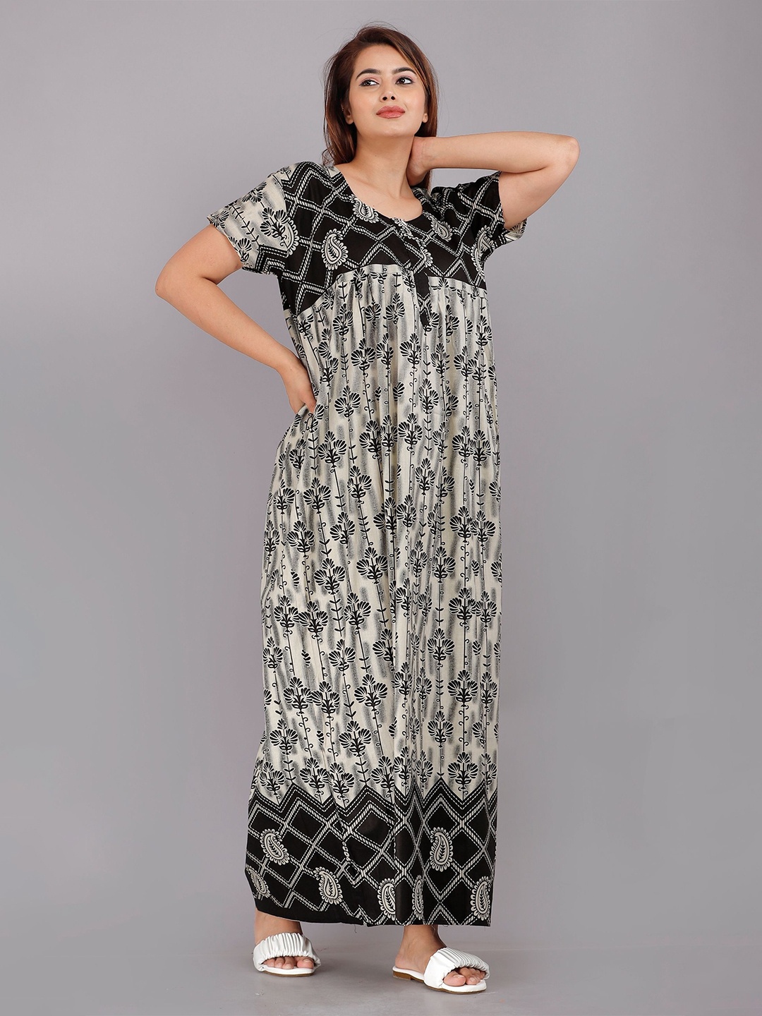 

PR PINK ROYAL Printed Maxi Nightdress, Black