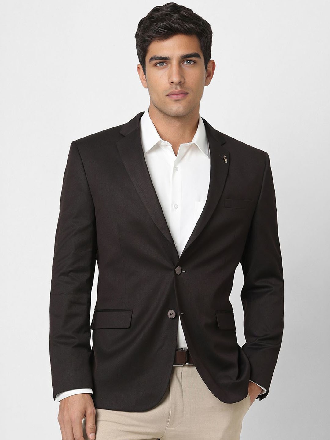 

Van Heusen Self Design Notched Lapel Single Breasted Blazer, Black