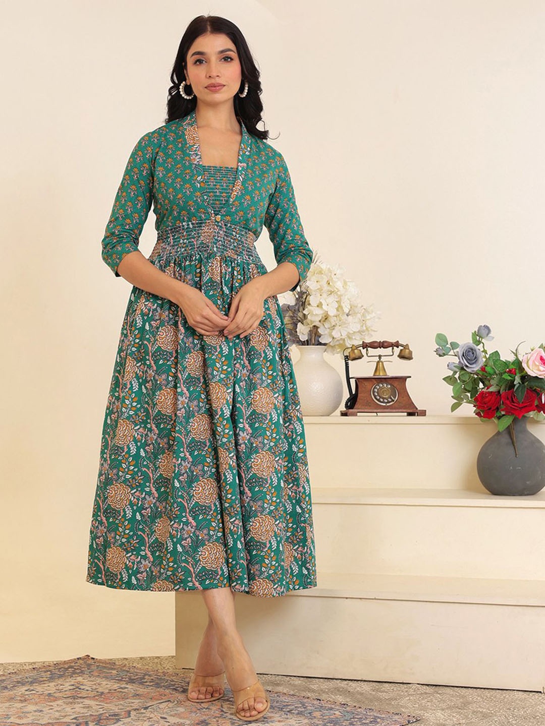 

GULAB CHAND TRENDS Women Floral Print A-Line Midi Dress, Green