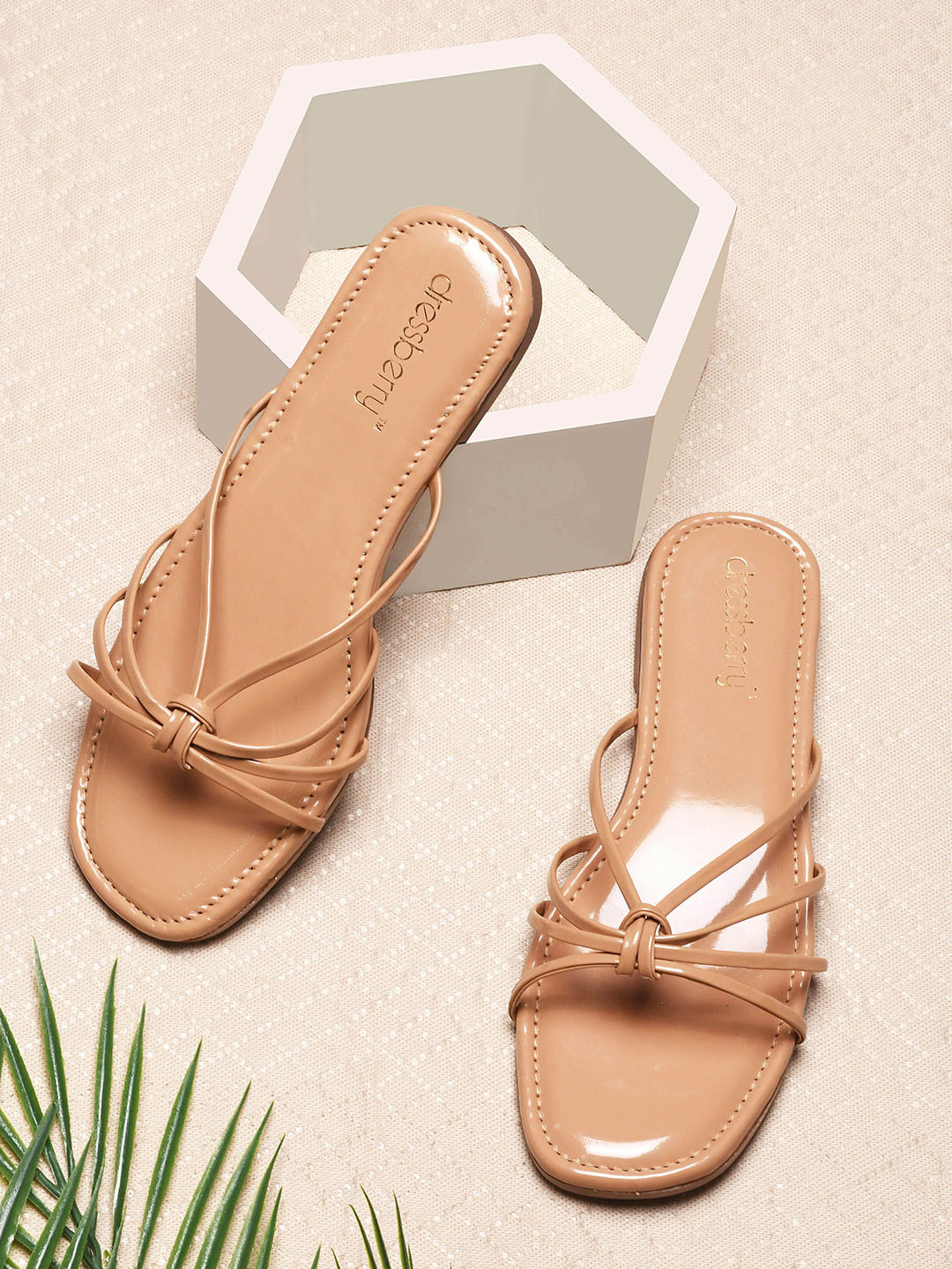 

DressBerry Women Open Toe Flats, Tan