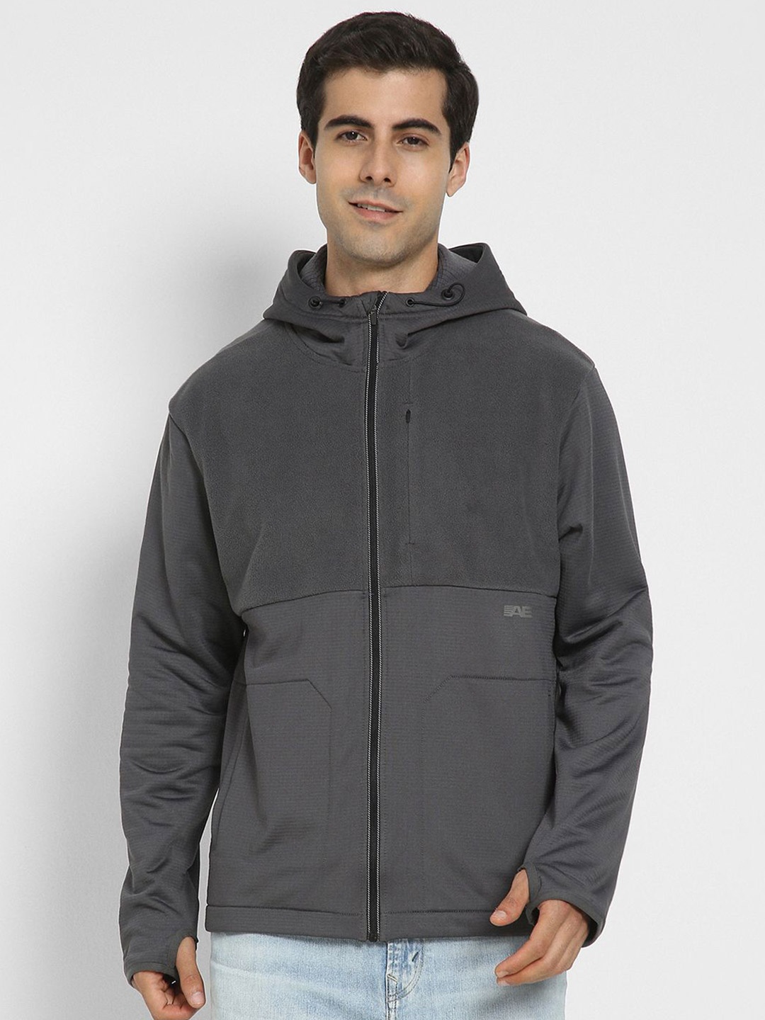 

AMERICAN EAGLE OUTFITTERS Men Hooded Sweatshirt, Grey