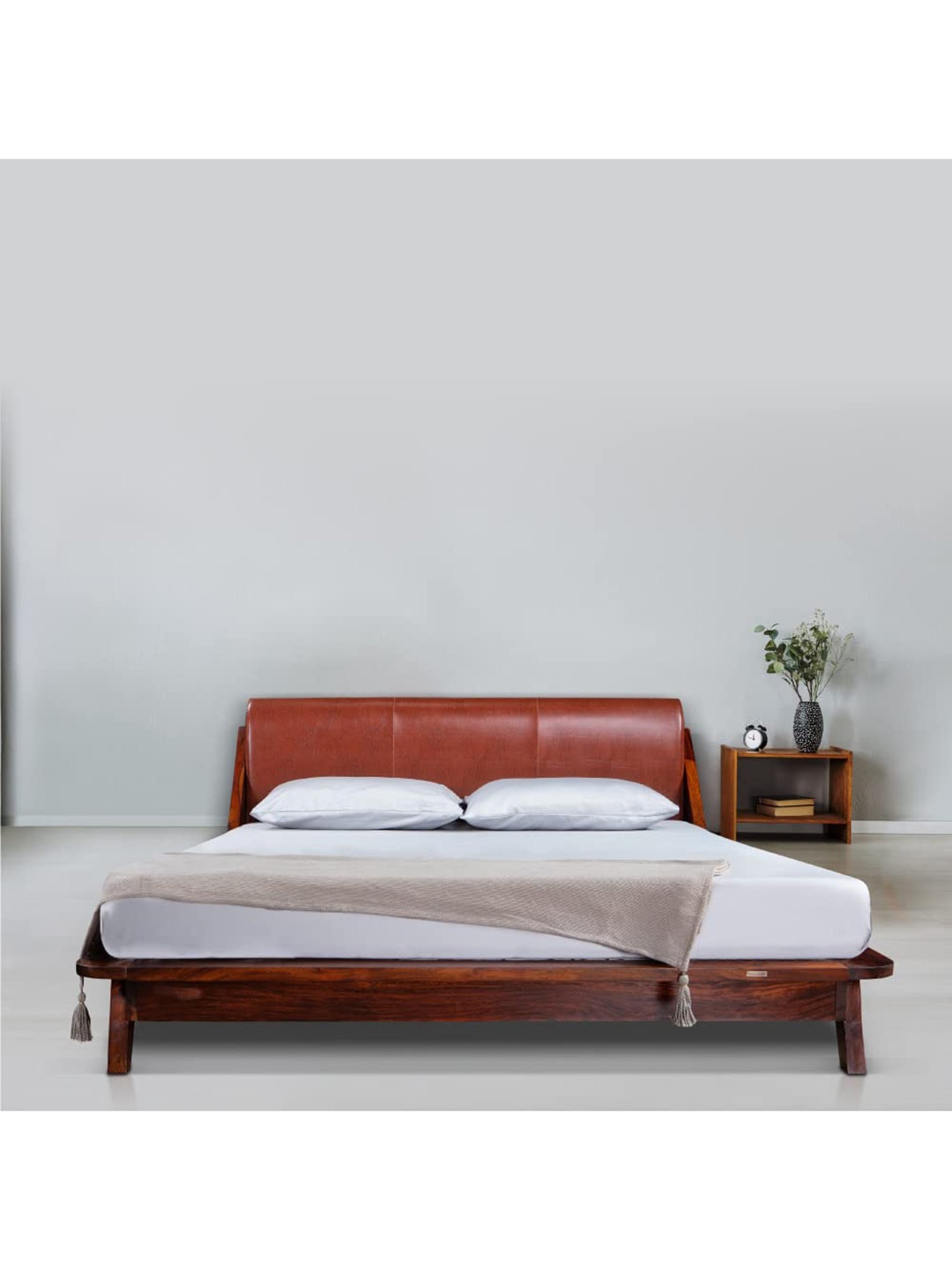 

Duroflex Brown Plush Sheesham Queen Size Wooden Bed