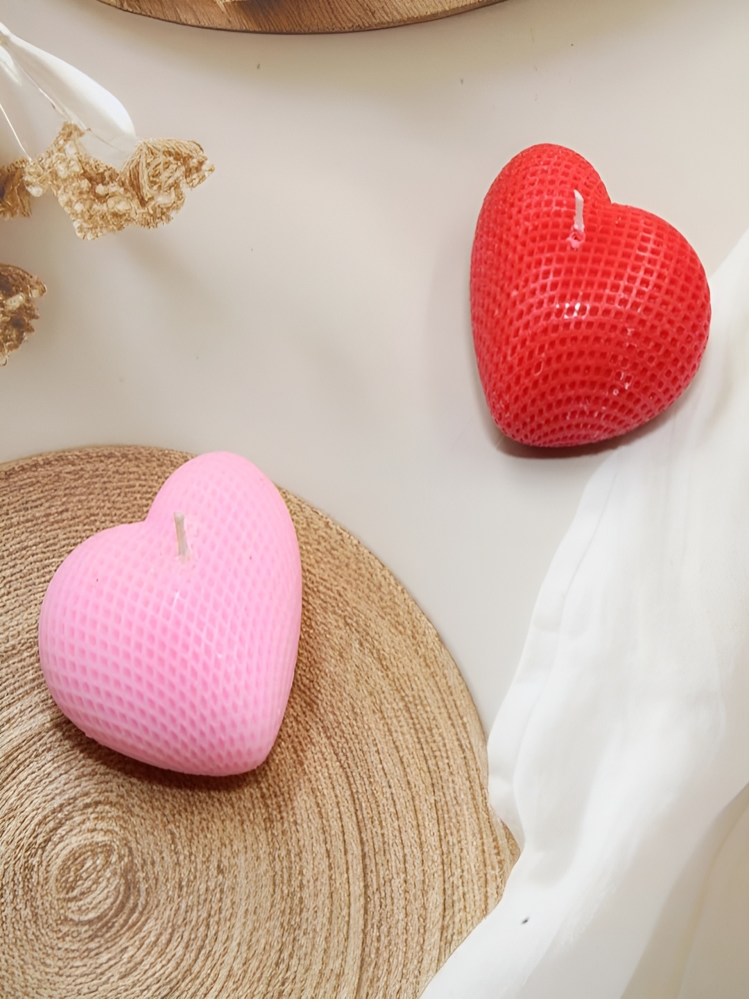 

atorakushon Red & Pink 2 pieces Scented Heart Shaped Candles