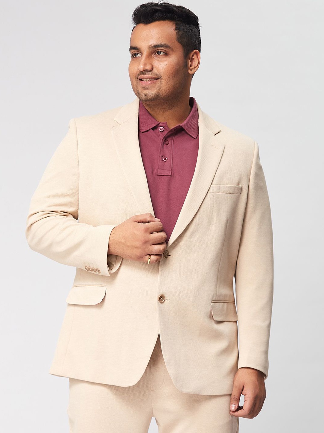 

Big Hello - The Plus Life Single-Breasted Casual Blazer, Beige