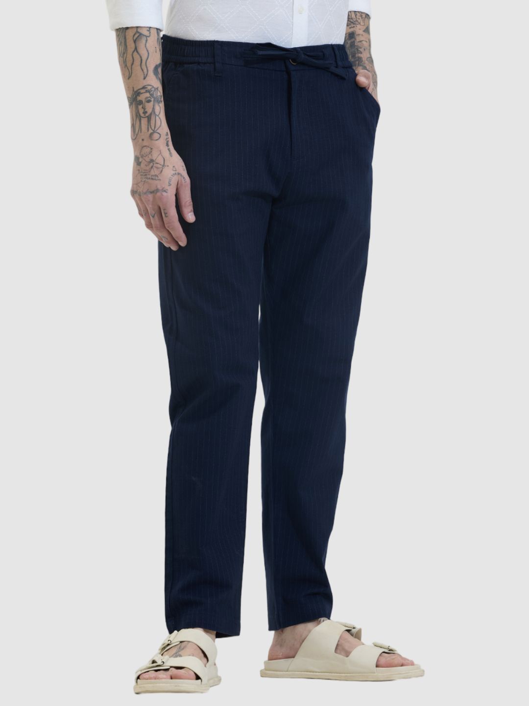 

Snitch Men Navy Stripes Slim Fit Trousers, Navy blue