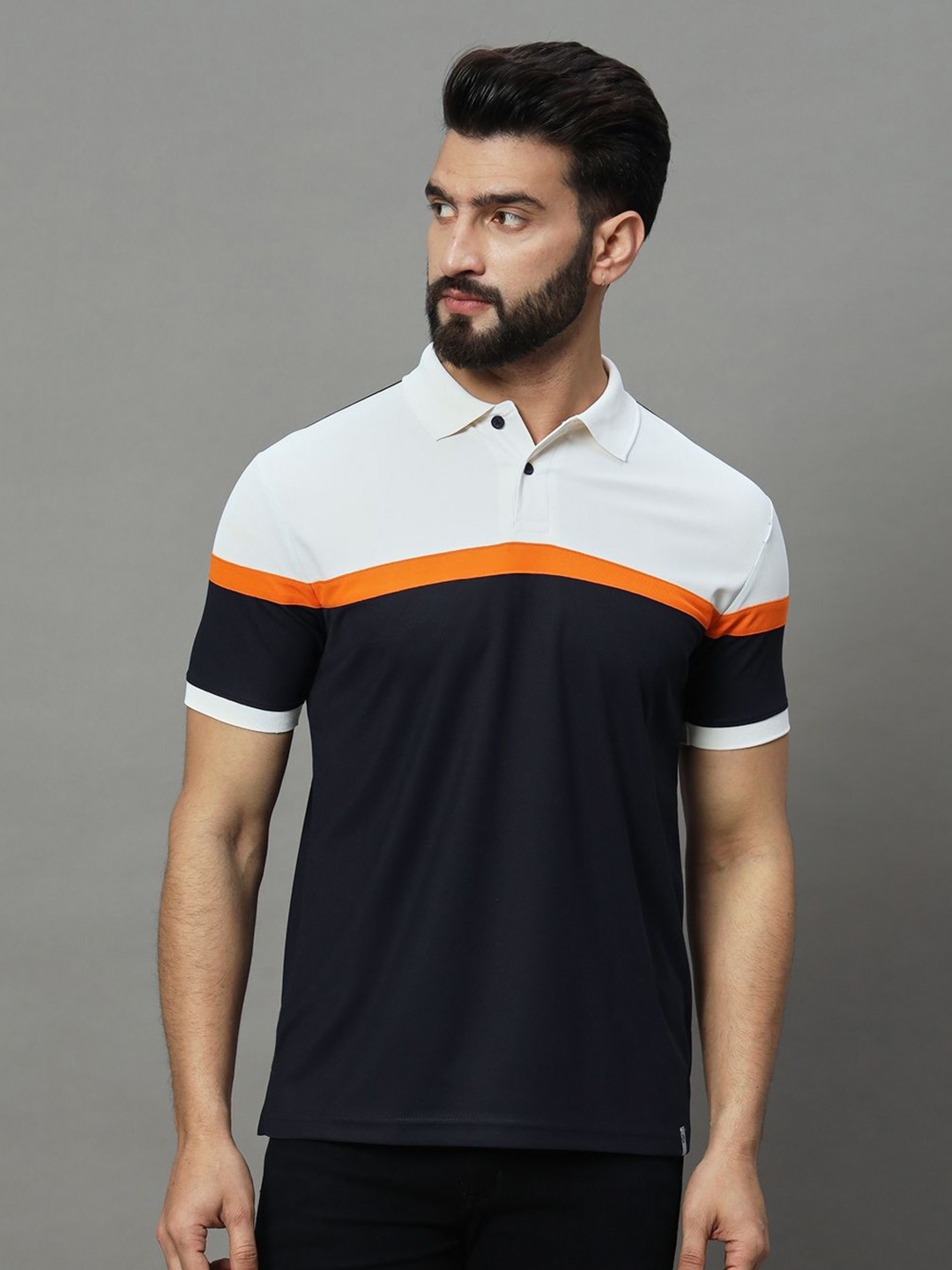 

RENUOVO Men Colourblocked Polo Collar Cotton T-shirt, Navy blue