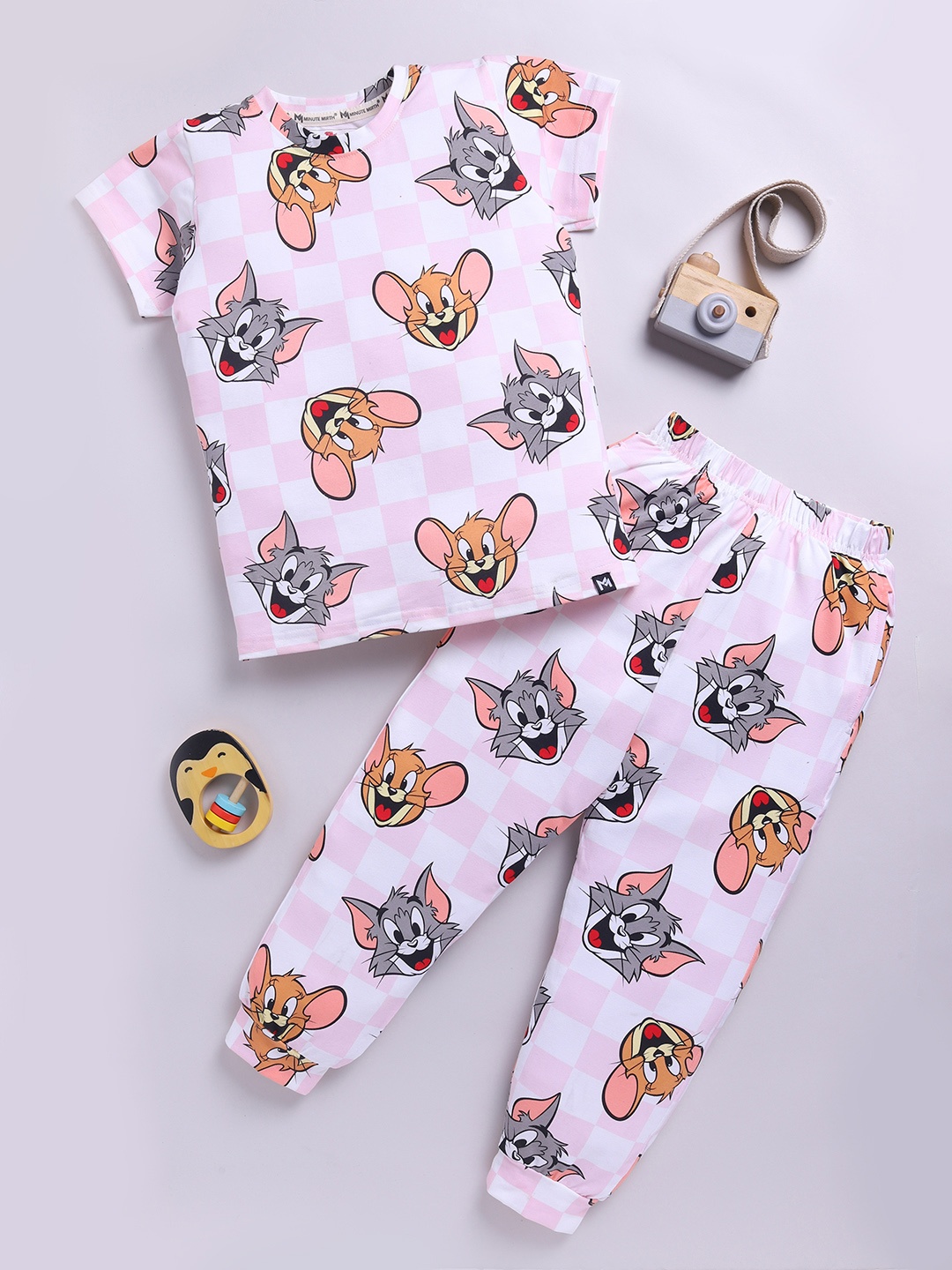 

YK X Minute Mirth Girls Tom & jerry Printed Pure Cotton T-shirt With Joggers, White