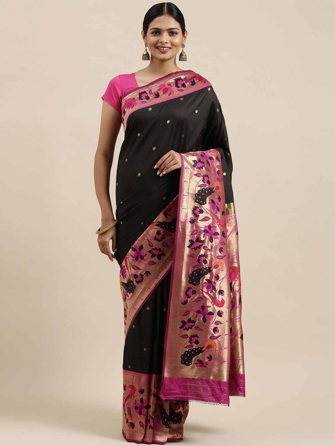 

DIVASTRI Woven Design Zari Silk Blend Saree, Black