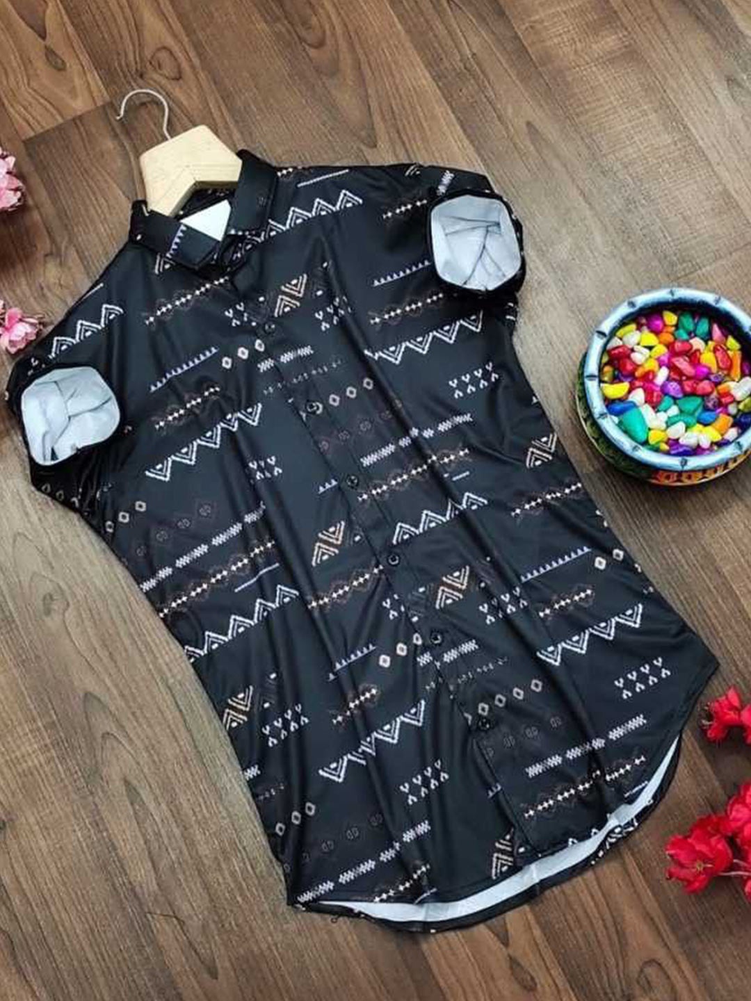 

iCome Men Spread Collar Geometric Printed Cotton Linen Casual Shirt, Black