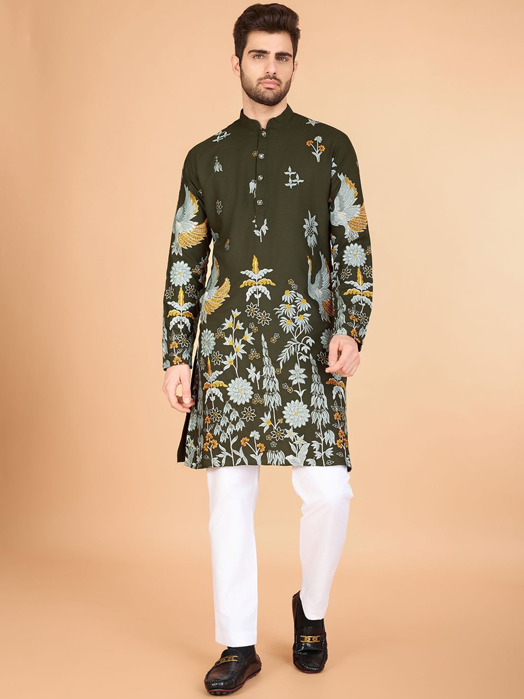 

SHUBHVASTRA Floral Embroidered Mandarin Collar Sequinned Straight Kurta, Olive