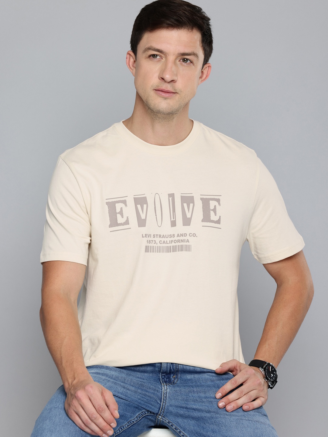 

Levis Typography Printed Pure Cotton T-shirt, Beige