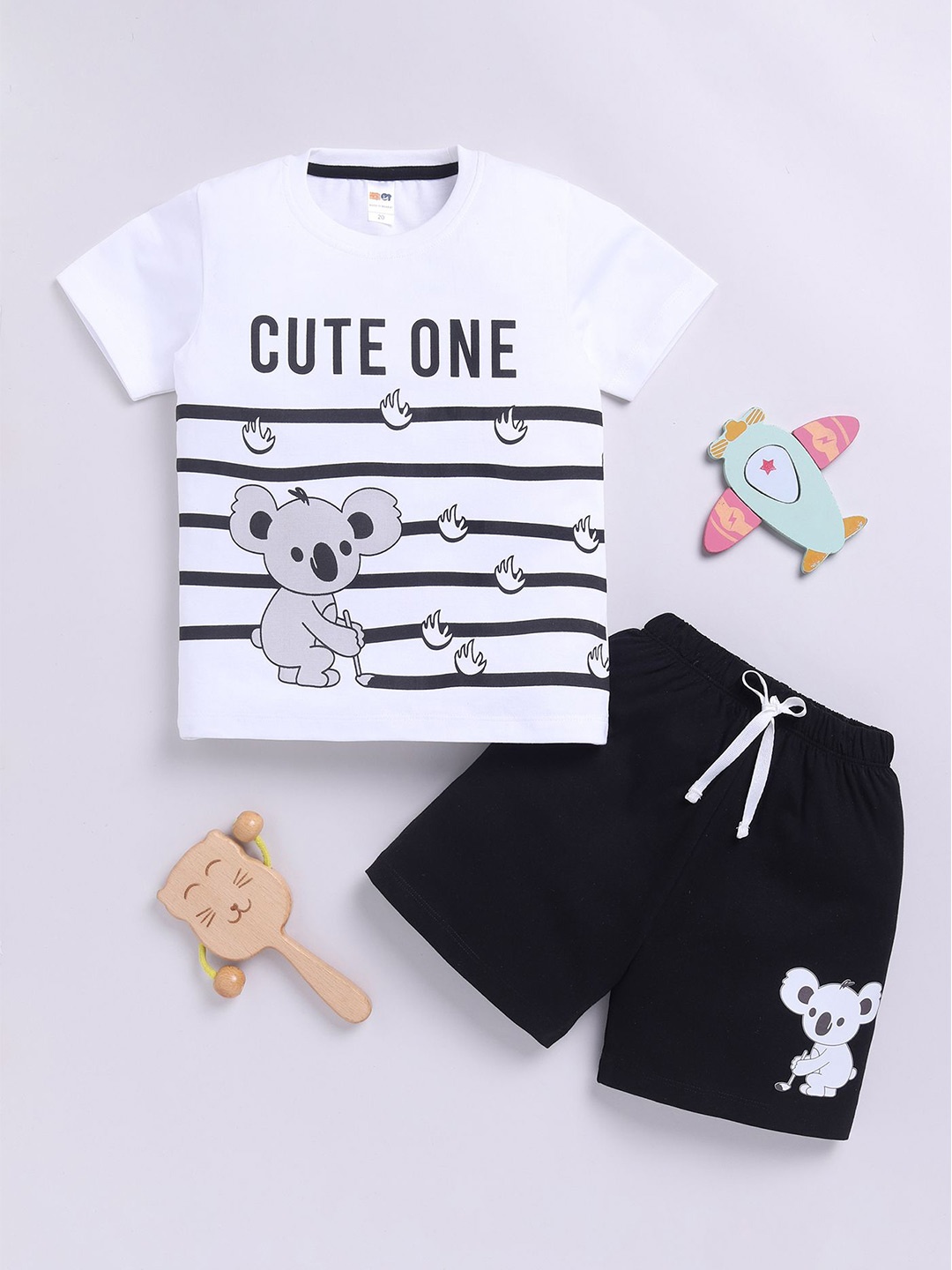 

LITTLE NINJA Boys Printed Round Neck Pure Cotton T-Shirt With Shorts, White