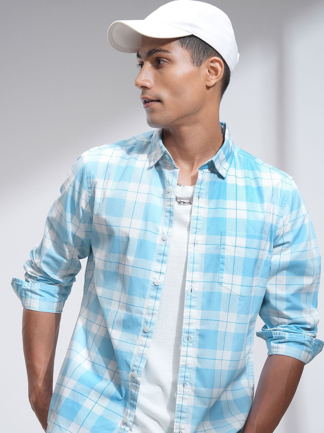 

HIGHLANDER Men Button-Down Collar Checked Cotton Casual Shirt, White