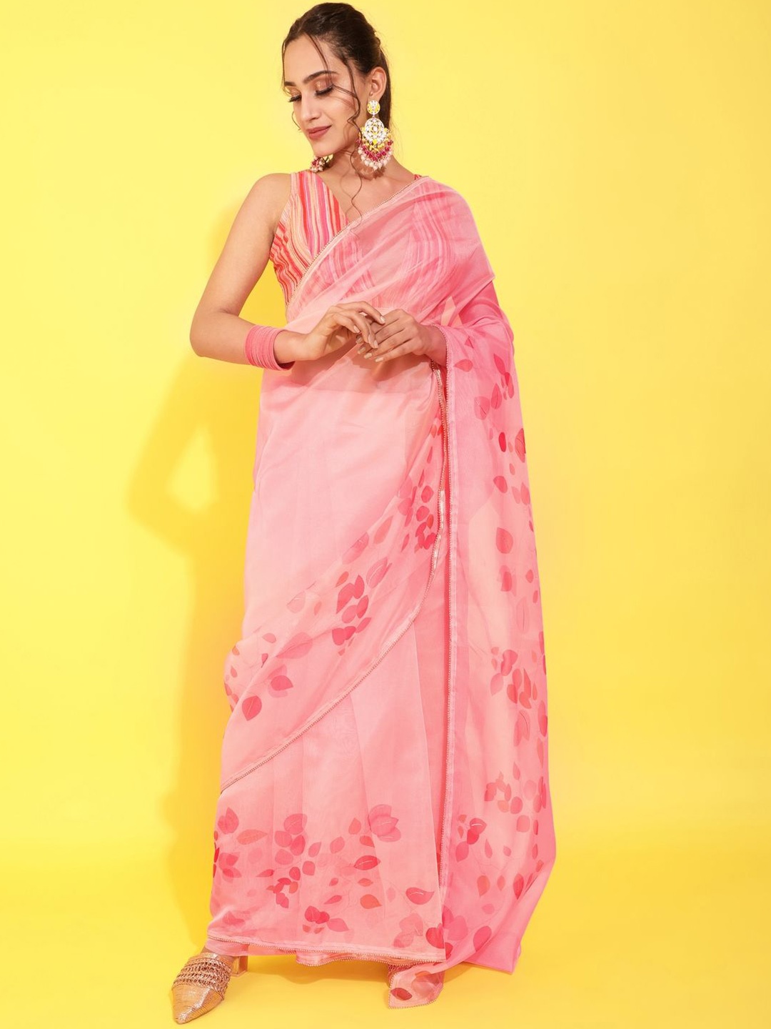 

Suha Pink Embellished Border Organza Saree