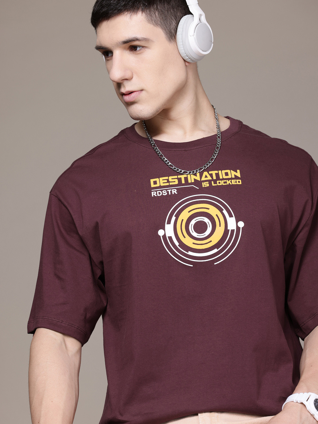 

The Roadster Lifestyle Co. Printed Relaxed Fit Pure Cotton T-shirt, Burgundy