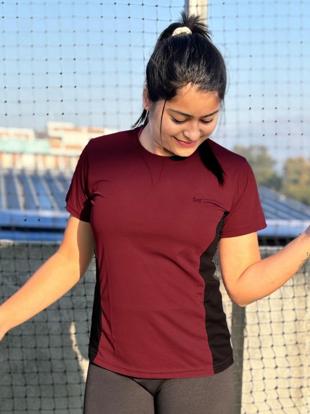

White Moon Women Colourblocked Round Neck T-shirt, Maroon