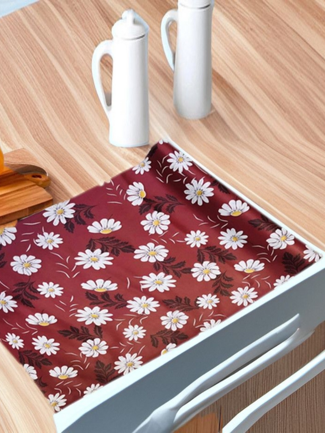 

REVEXO Pink Printed Water-Resistant Shelf Liner