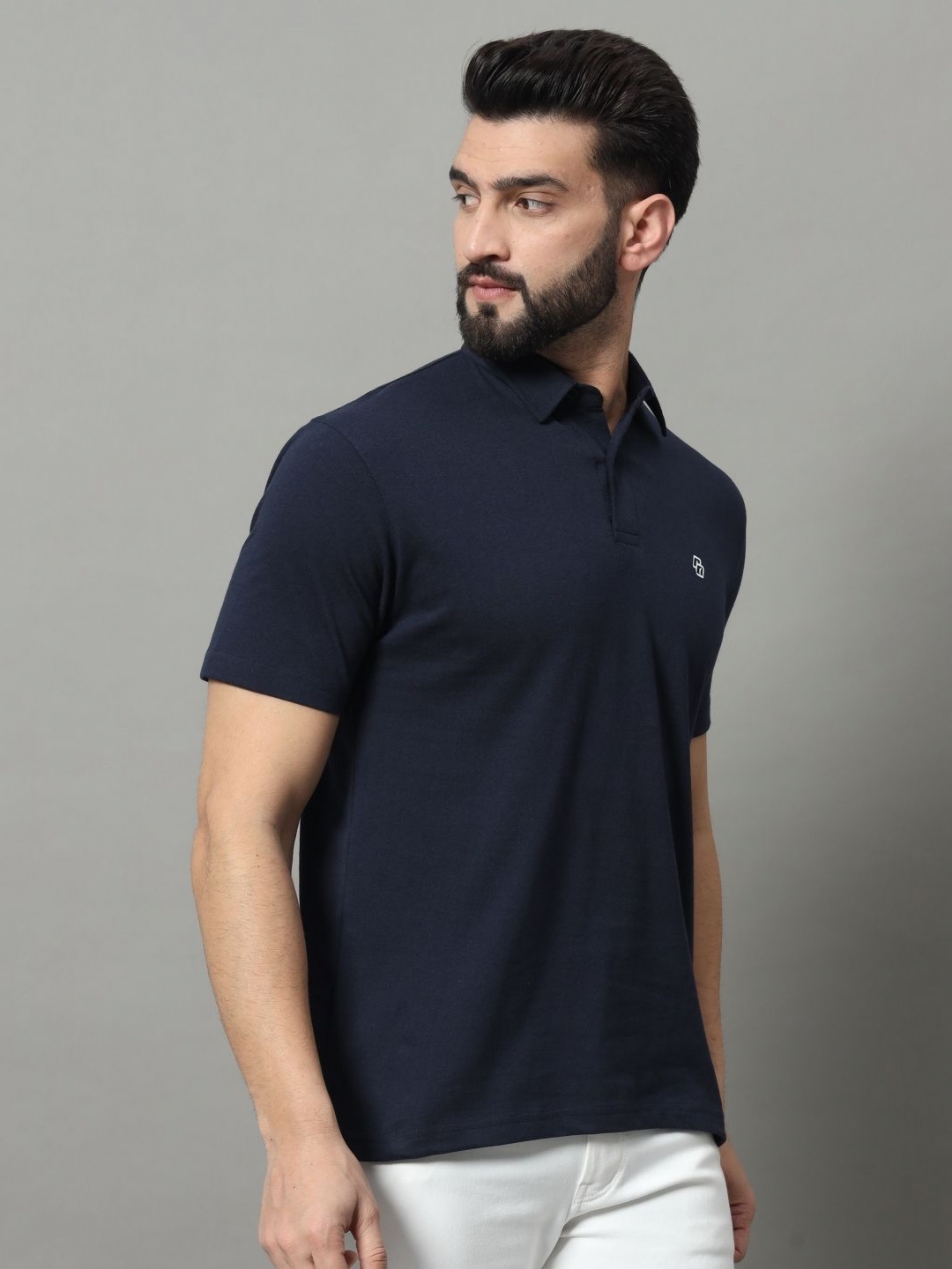 

RENUOVO Men Solid Polo Collar Cotton T-shirt, Navy blue