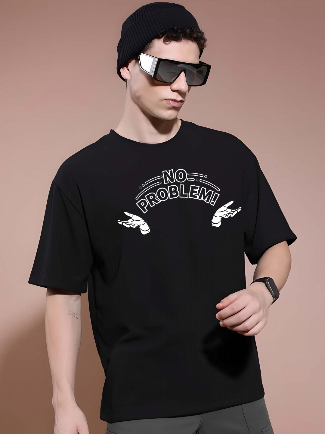 

SZN Men Typography Printed Round Neck Cotton Oversized T-shirt, Black