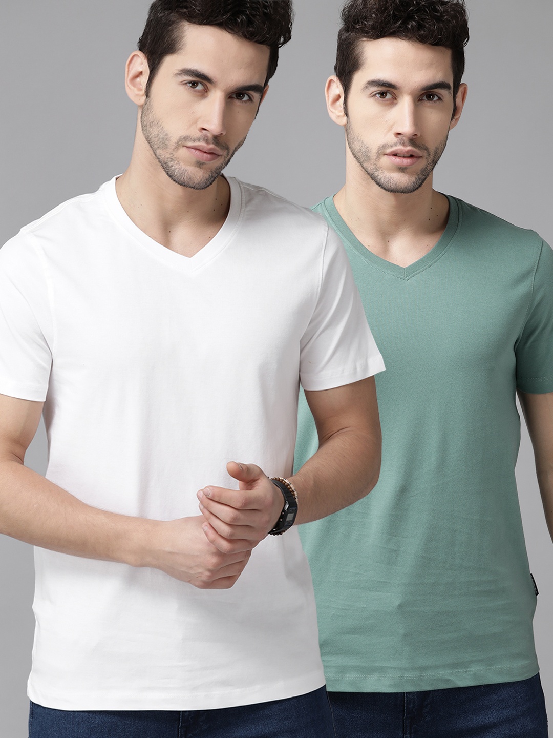 

The Roadster Lifestyle Co Men Pack of 2 Pure Cotton Solid V-Neck Pure Cotton T-shirt, White
