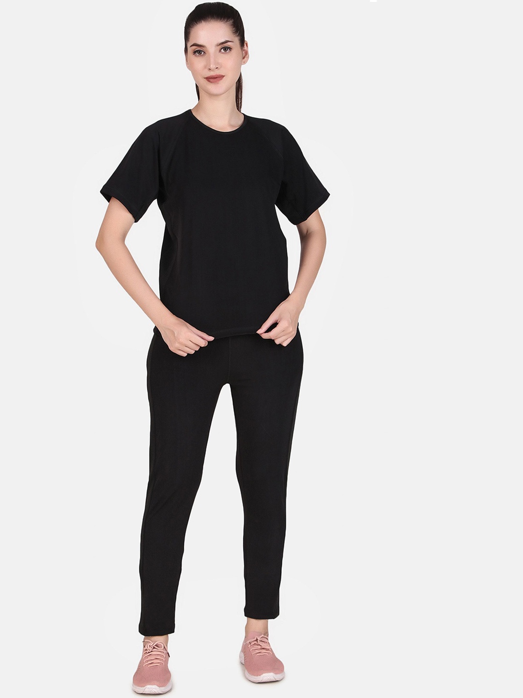 

BENZOS Women Round Neck Tracksuits, Black