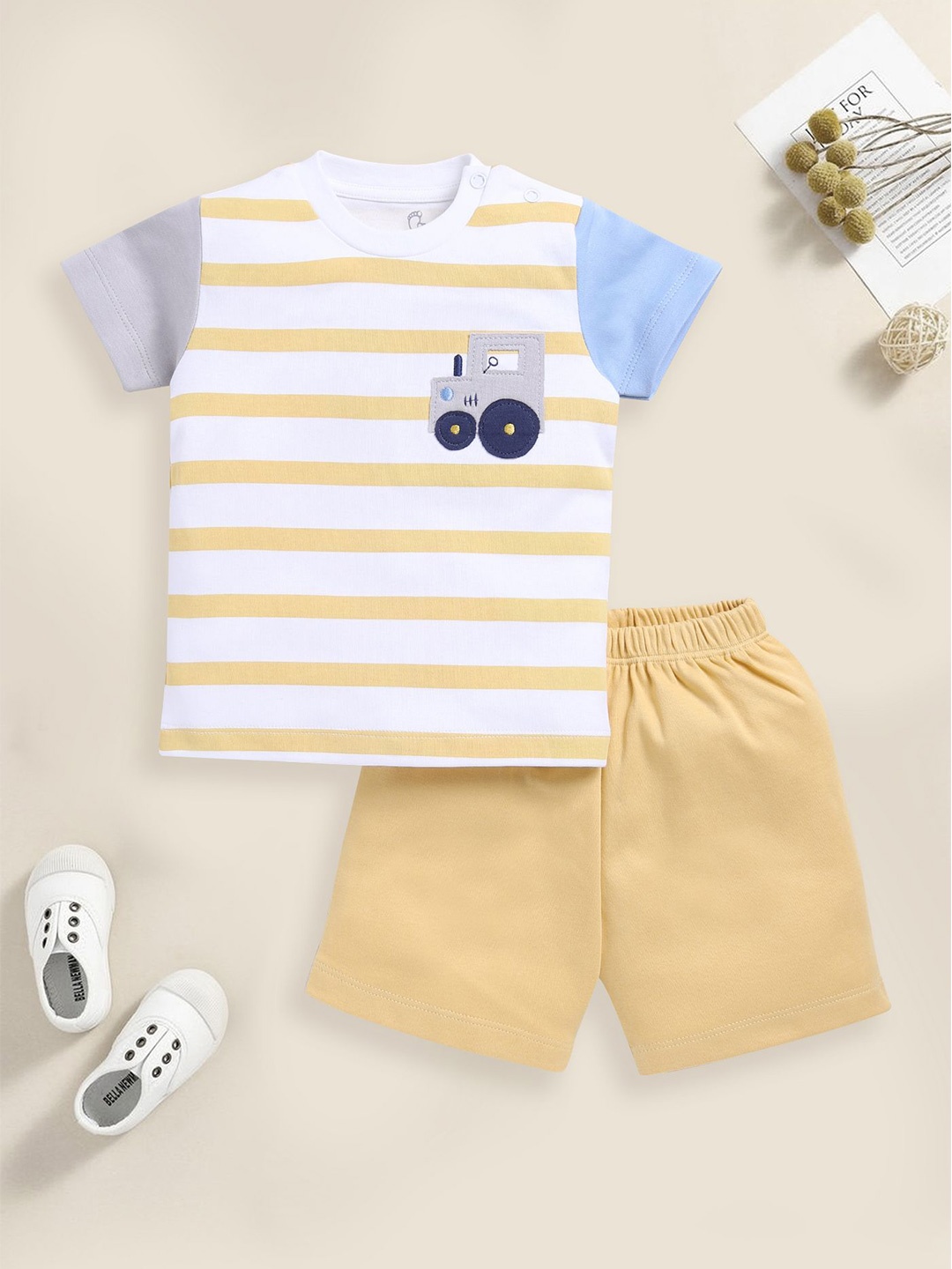 

BABY GO Boys Striped T-shirt with Shorts, Yellow