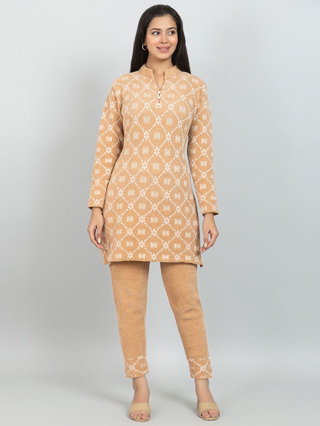 

Wool's Kart Printed Mandarin Collar Tunic With Trouser, Beige