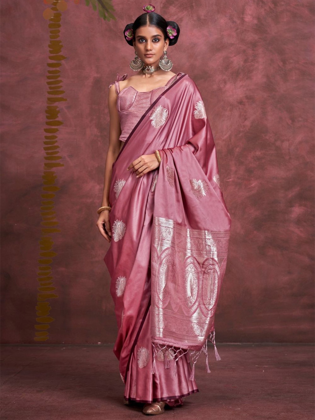 

BLENDIFY Woven Design Satin Designer Banarasi Saree, Pink