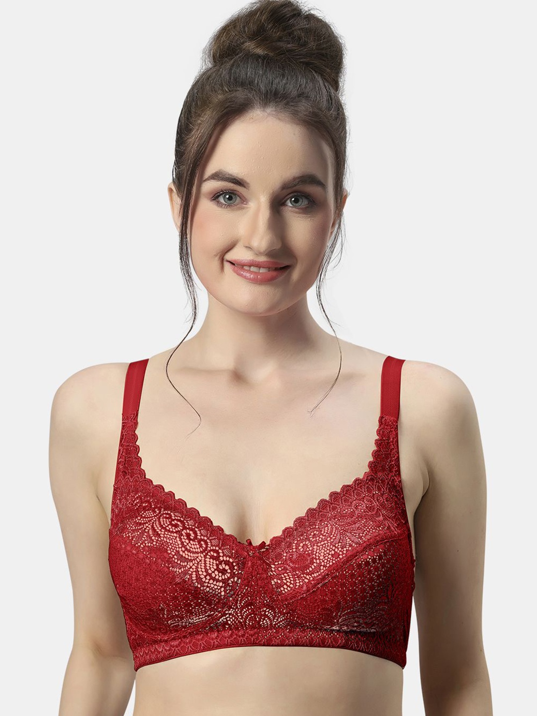 

Sonari Floral Full Coverage Cut and Sew Lightly Padded Lace T-shirt Bra, Red