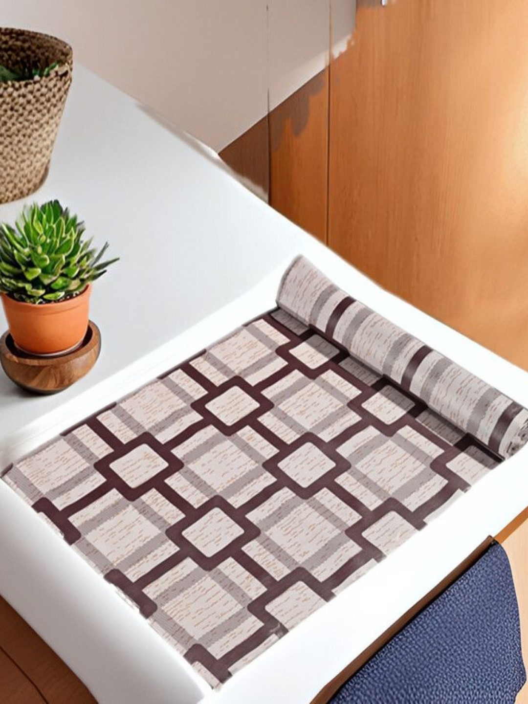 

REVEXO Beige & Brown Printed Water-Resistant Shelf Liner
