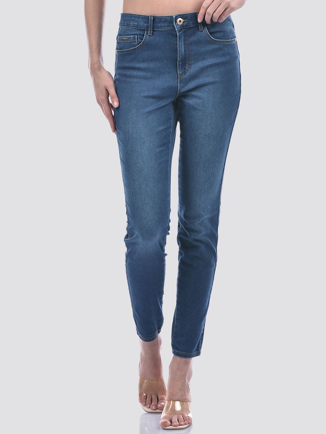 

ONLY Women Skinny Fit Light Fade Jeans, Blue