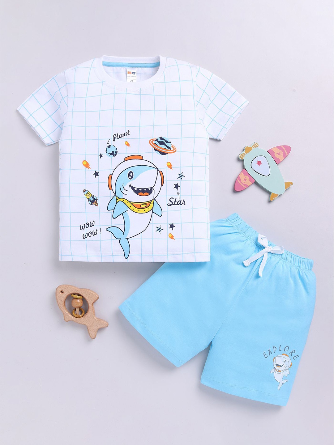 

LITTLE NINJA Boys Printed Round Neck Pure Cotton T-Shirt With Shorts, White