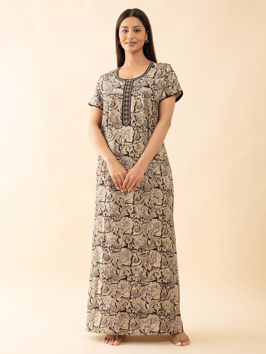 

Maybell Printed Maxi Nightdress, Black