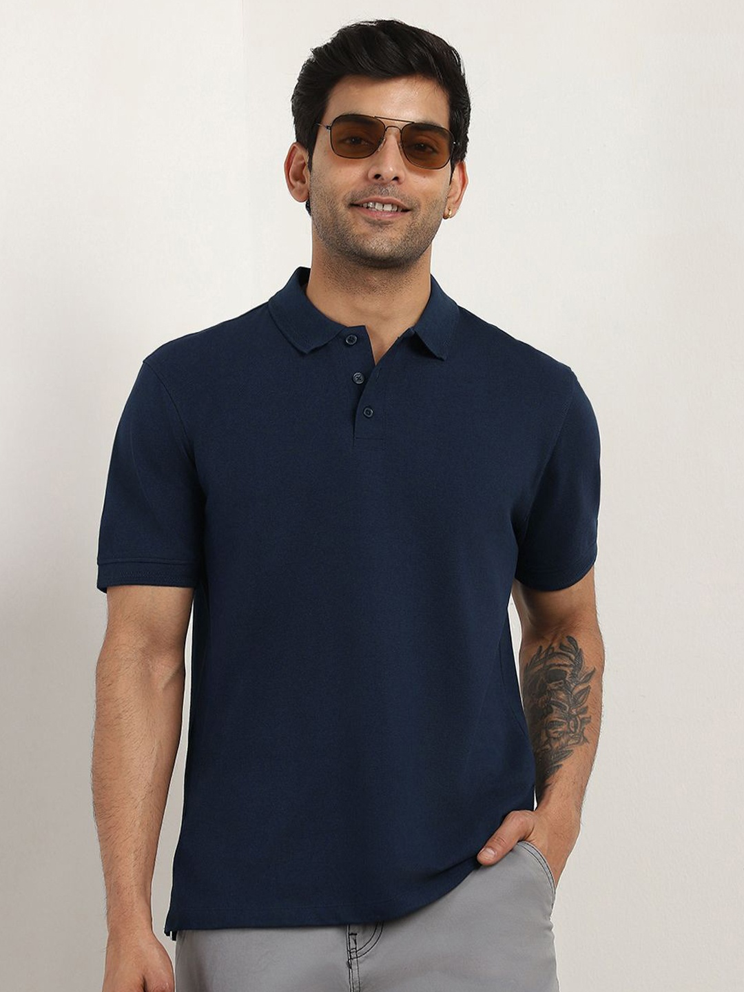 

NOBERO Men Solid Polo Collar Cotton T-shirt, Navy blue