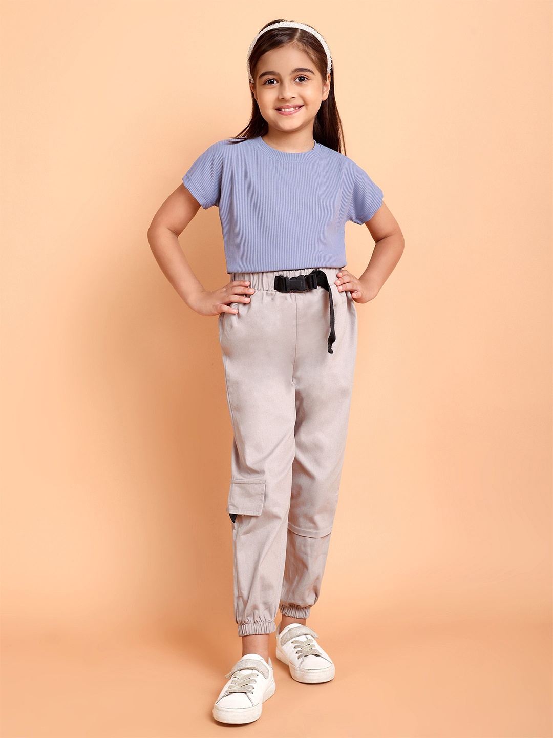 

YK Girls Round Neck Pure Cotton T-Shirt With Cargo Jogger, Blue