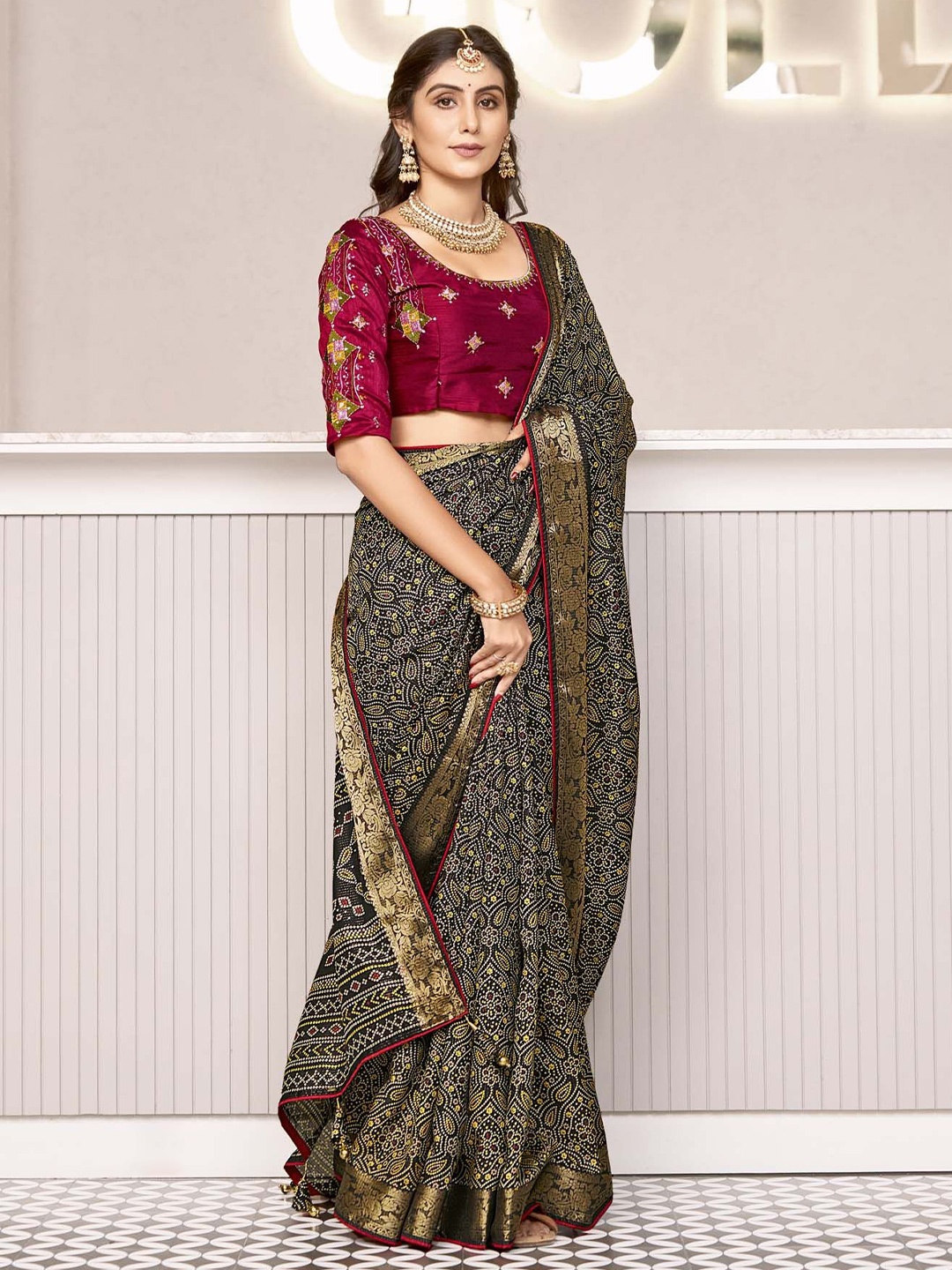 

NIRMAL CREATION Bandhani Printed Zari Pure Crepe, Black