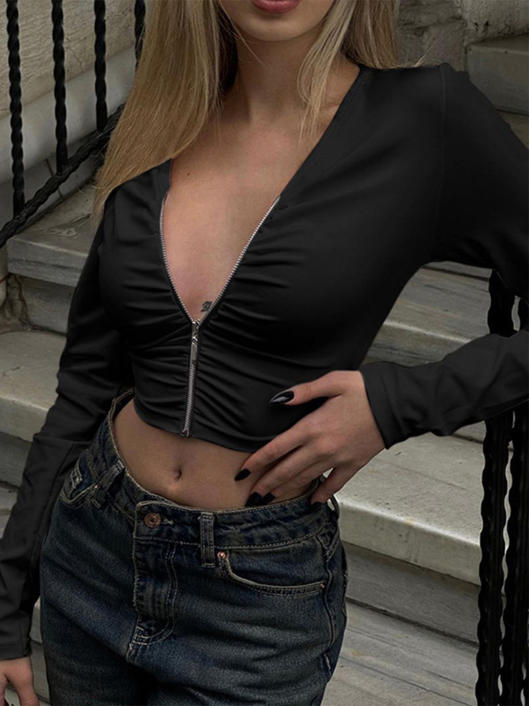 

StyleCast V-Neck Fitted Crop Top, Black